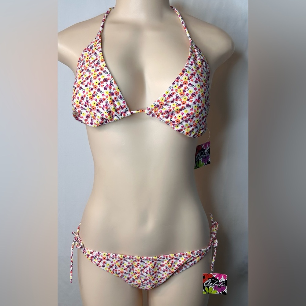 NWT Bathing Suits Outlooks Women’s Swimsuit Top Bottoms Floral Print Size XL